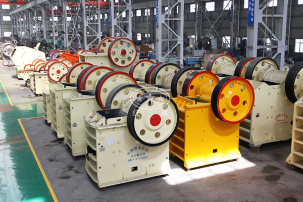 巖石顎式粉碎機(jī)