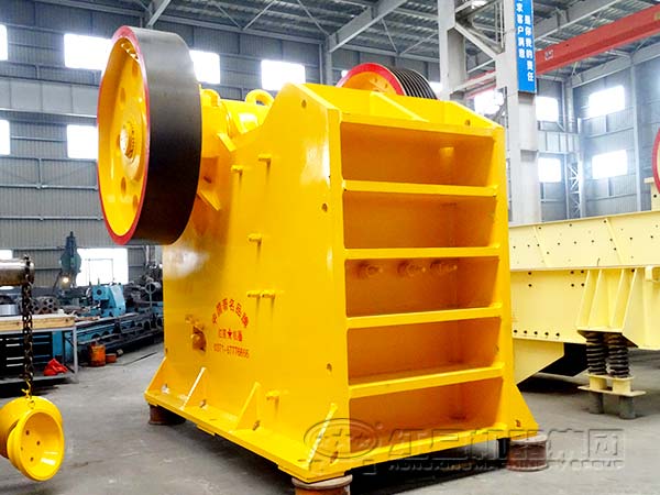 鄂式破碎機(jī)