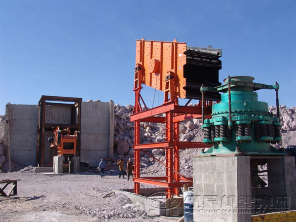 圓錐式破碎機砂石生產線安裝現(xiàn)場