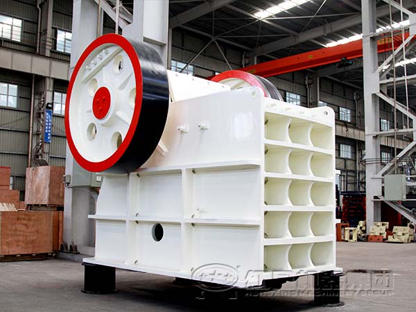 破碎設(shè)備歐版鄂式破碎機(jī)