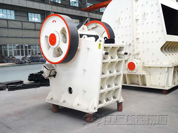 節(jié)能性破碎機(jī)