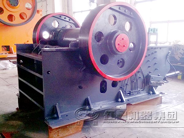 液壓保護顎式破碎機