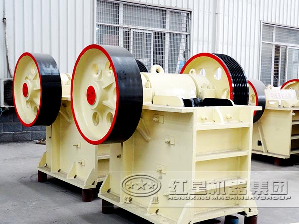 粗碎鄂式破碎機(jī)