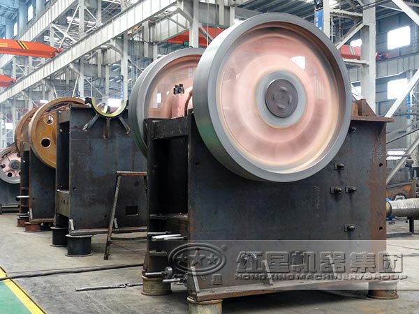 鋁土礦粉碎機(jī)設(shè)備優(yōu)勢(shì)