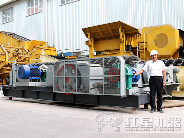 對(duì)輥式破碎機(jī)廠家