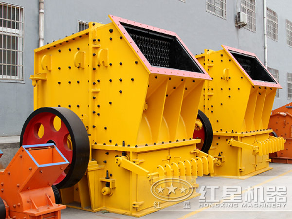 單段破碎機(jī)帶輪裝配