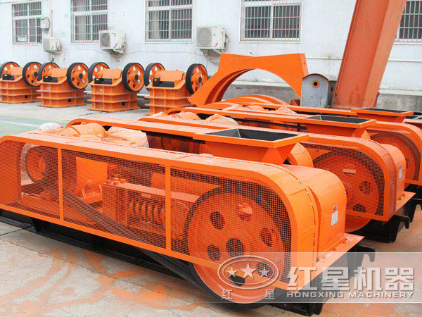 對(duì)輥式破碎機(jī)廠家