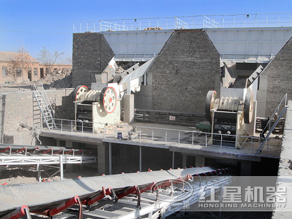 時產100-200噸建筑用石料顎式破碎機