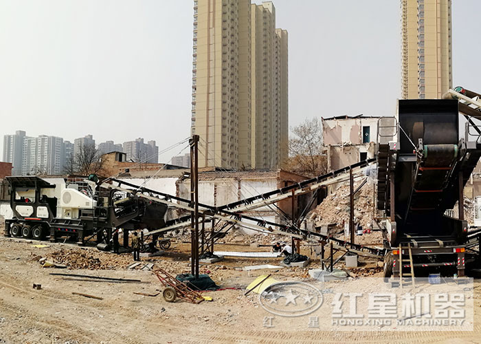 山東濟(jì)寧建筑垃圾破碎現(xiàn)場(chǎng)