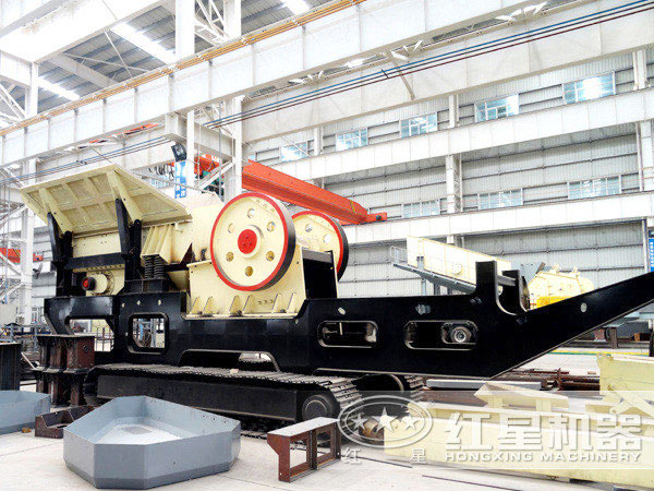 紅星履帶式建筑垃圾破碎站車間