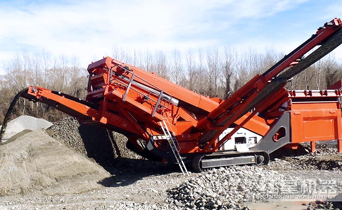 移動河卵石制砂現(xiàn)場