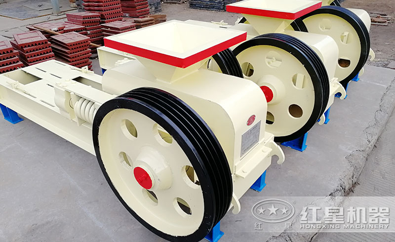 小型對(duì)輥式破碎機(jī)