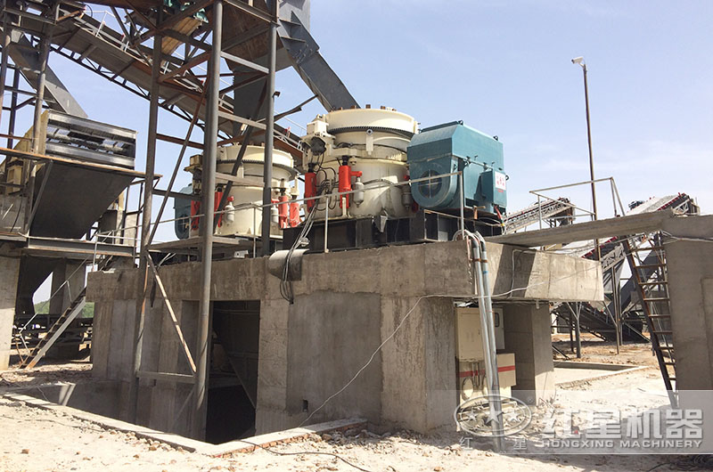 紅星多缸液壓圓錐式破碎機(jī)生產(chǎn)線現(xiàn)場(chǎng)