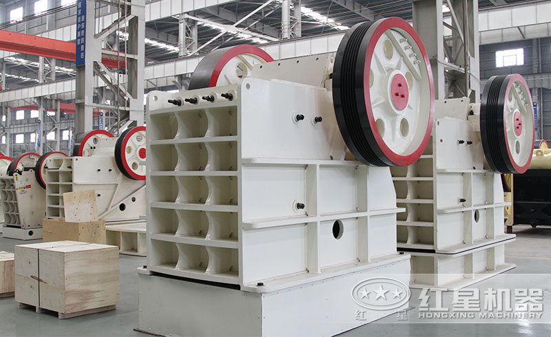 紅星銅礦石破碎機(jī)生產(chǎn)車間