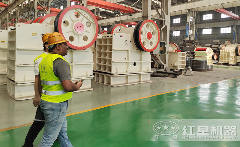 紅星機(jī)器質(zhì)量可靠、價(jià)格實(shí)惠，吸引各地朋友前來購置