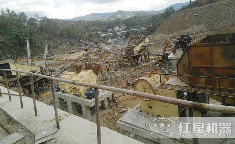 顎破+反擊破生產(chǎn)線現(xiàn)場