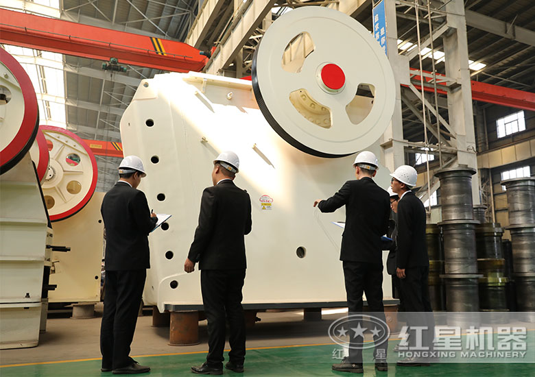 紅星破碎機(jī)廠家直銷，價(jià)格實(shí)惠