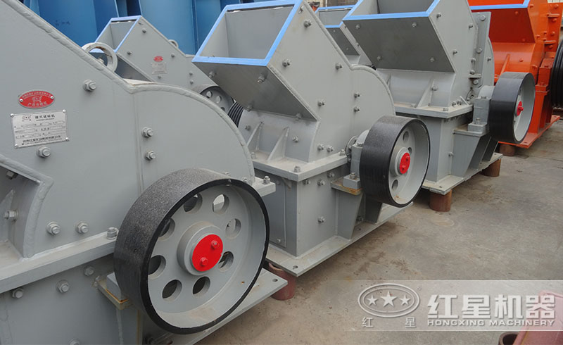 普通錘式破碎機(jī)