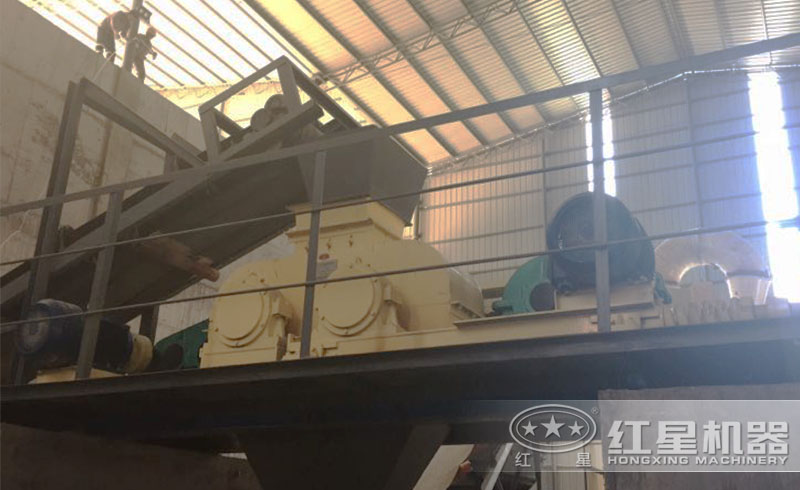 紅星湖北用戶的對輥式煤炭破碎生產(chǎn)線現(xiàn)場