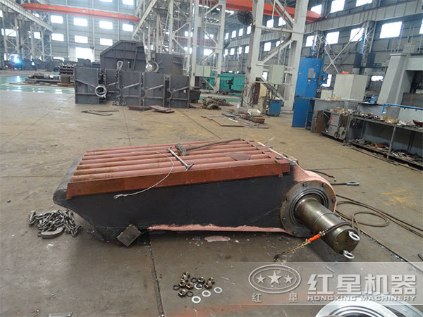 鄂式破碎機(jī)鑄造車間