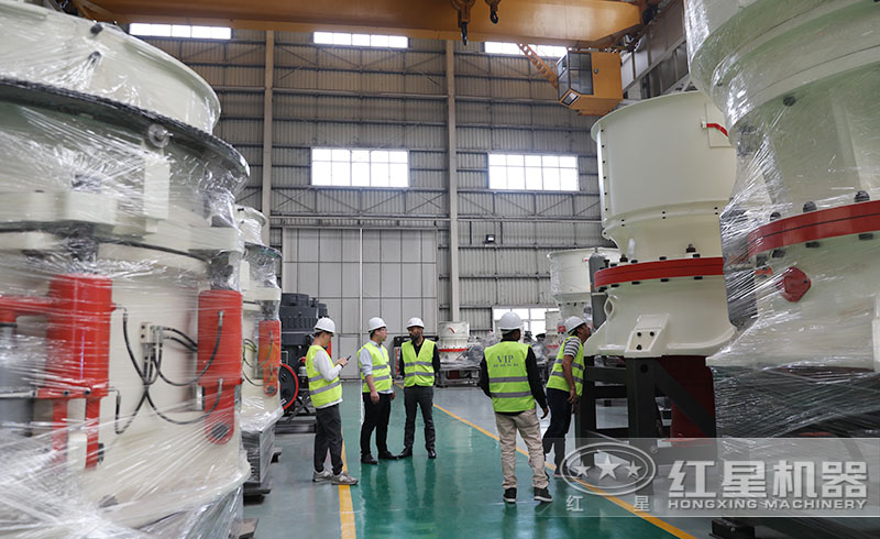 國產(chǎn)圓錐破高質(zhì)低價，不少外國用戶不遠萬里前來購置