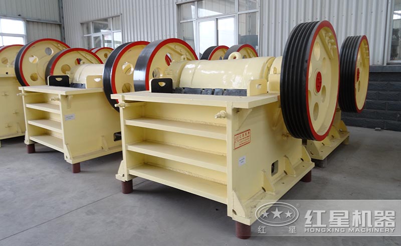 紅星顎式破碎機大破碎比、大產量，生產線中的粗碎能手