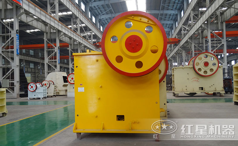 紅星生產200噸的顎式破碎機