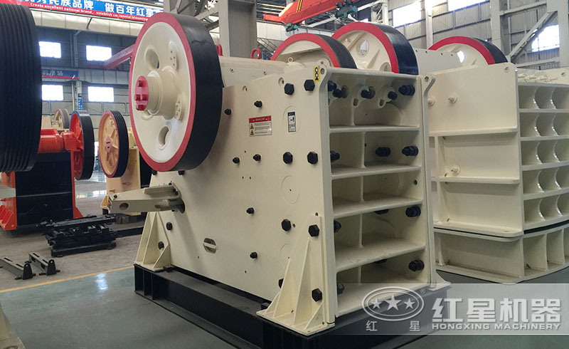 CJ歐版顎式破碎機(jī)廠家直銷，價(jià)格實(shí)惠