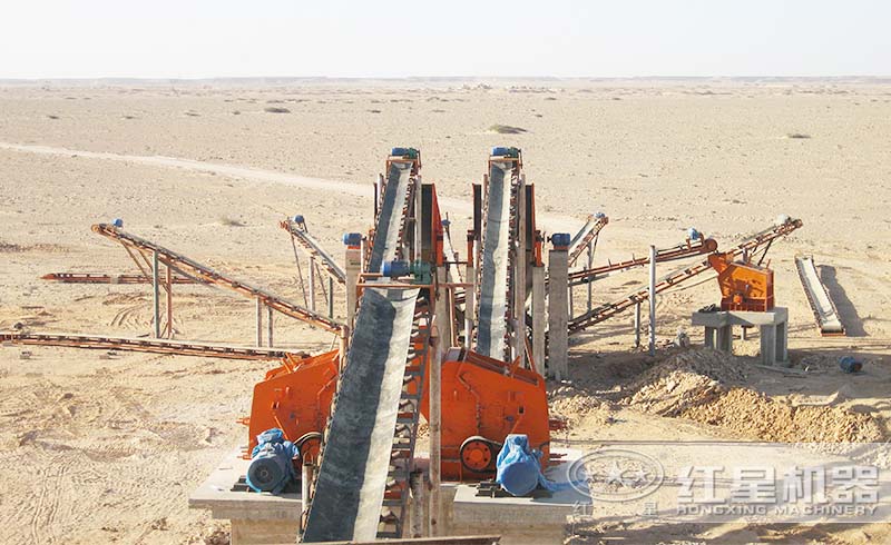 紅星用戶反擊式破碎機(jī)碎石現(xiàn)場