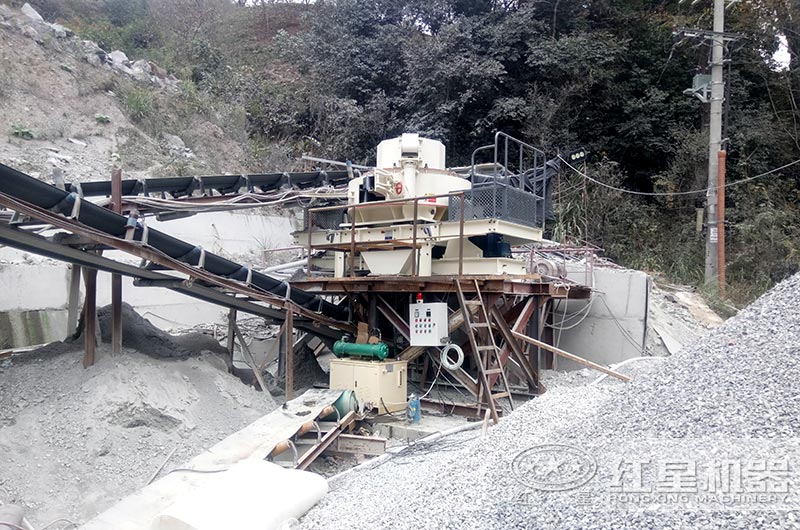 生產機制砂作業(yè)現(xiàn)場