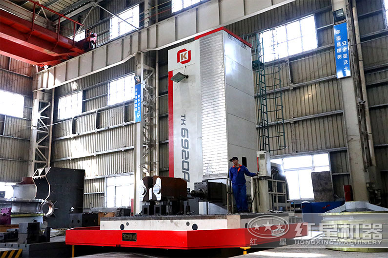 紅星單段破碎機(jī)生產(chǎn)車間