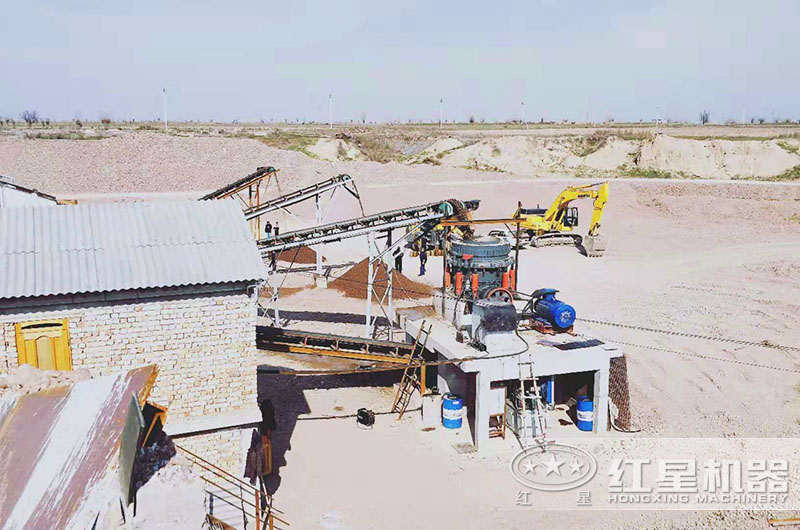 固定式碎石破碎現(xiàn)場(chǎng)