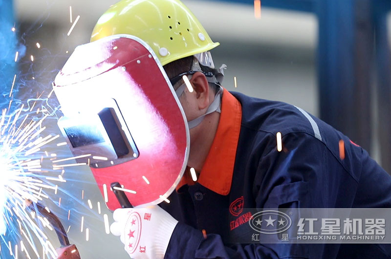 紅星機器—車間工作現(xiàn)場