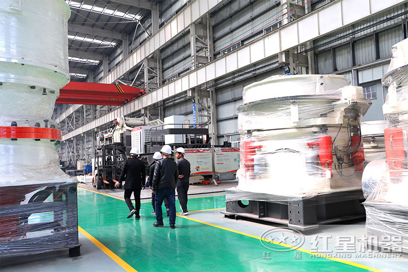 紅星圓錐破碎機生產(chǎn)車間