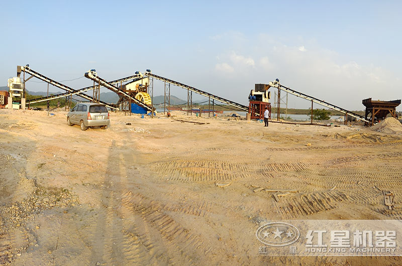 固定式制沙生產(chǎn)現(xiàn)場實(shí)拍