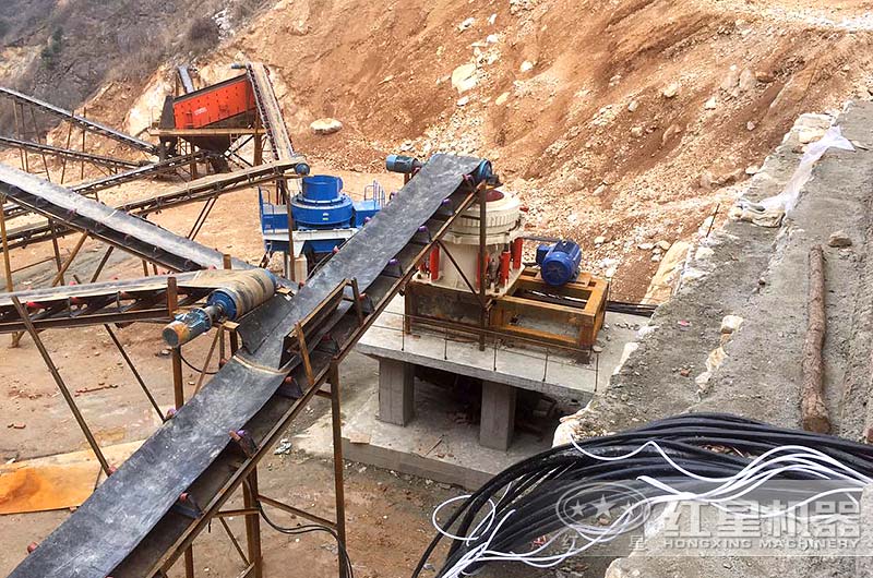 節(jié)能環(huán)保的制砂生產(chǎn)現(xiàn)場(chǎng)