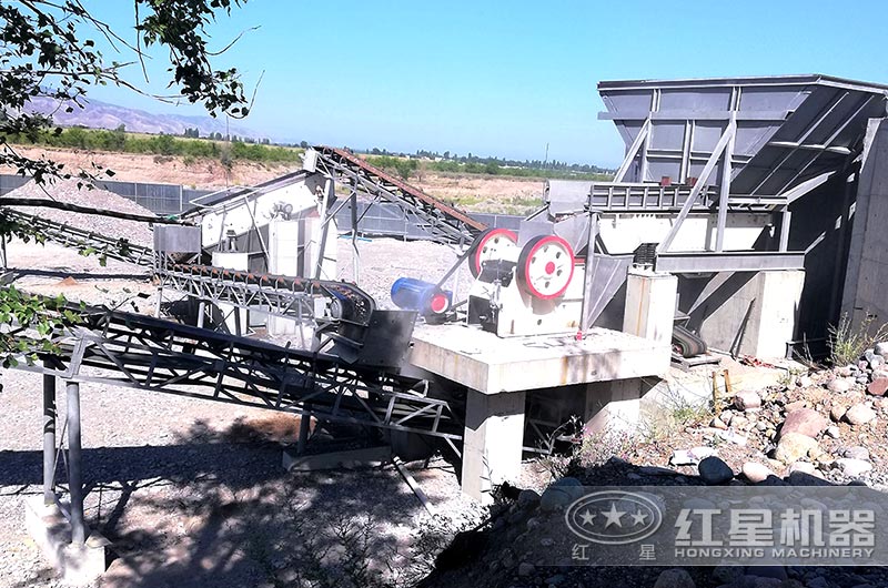 巖石破碎機(jī)生產(chǎn)現(xiàn)場