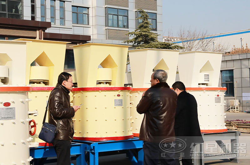 紅星用戶(hù)到廠實(shí)地參觀考察現(xiàn)場(chǎng)