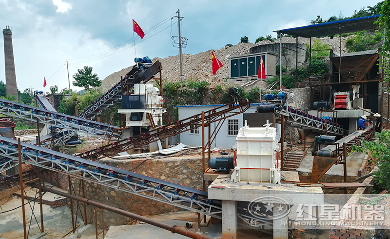 反擊錘式破碎機(jī)應(yīng)用現(xiàn)場(chǎng)